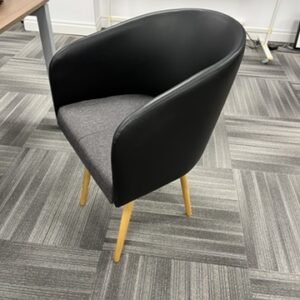 Sillon individual cuerina y madera